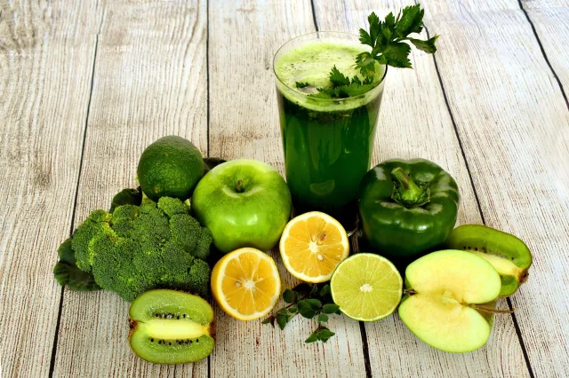 groente en fruit op tafel