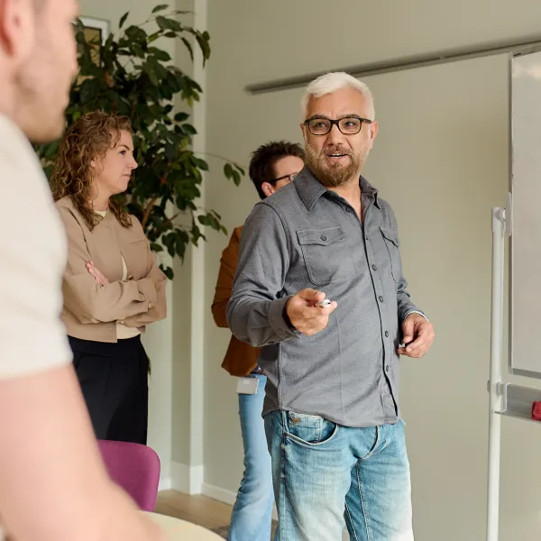 Arts Shaker uitleg alcohol whiteboard