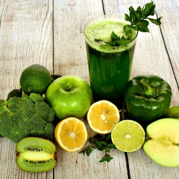 groente en fruit op tafel
